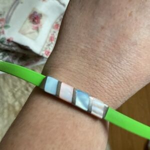 Sterling Silver 925 Mother Of Pearl Inlay Design silicone band unisex bracelet